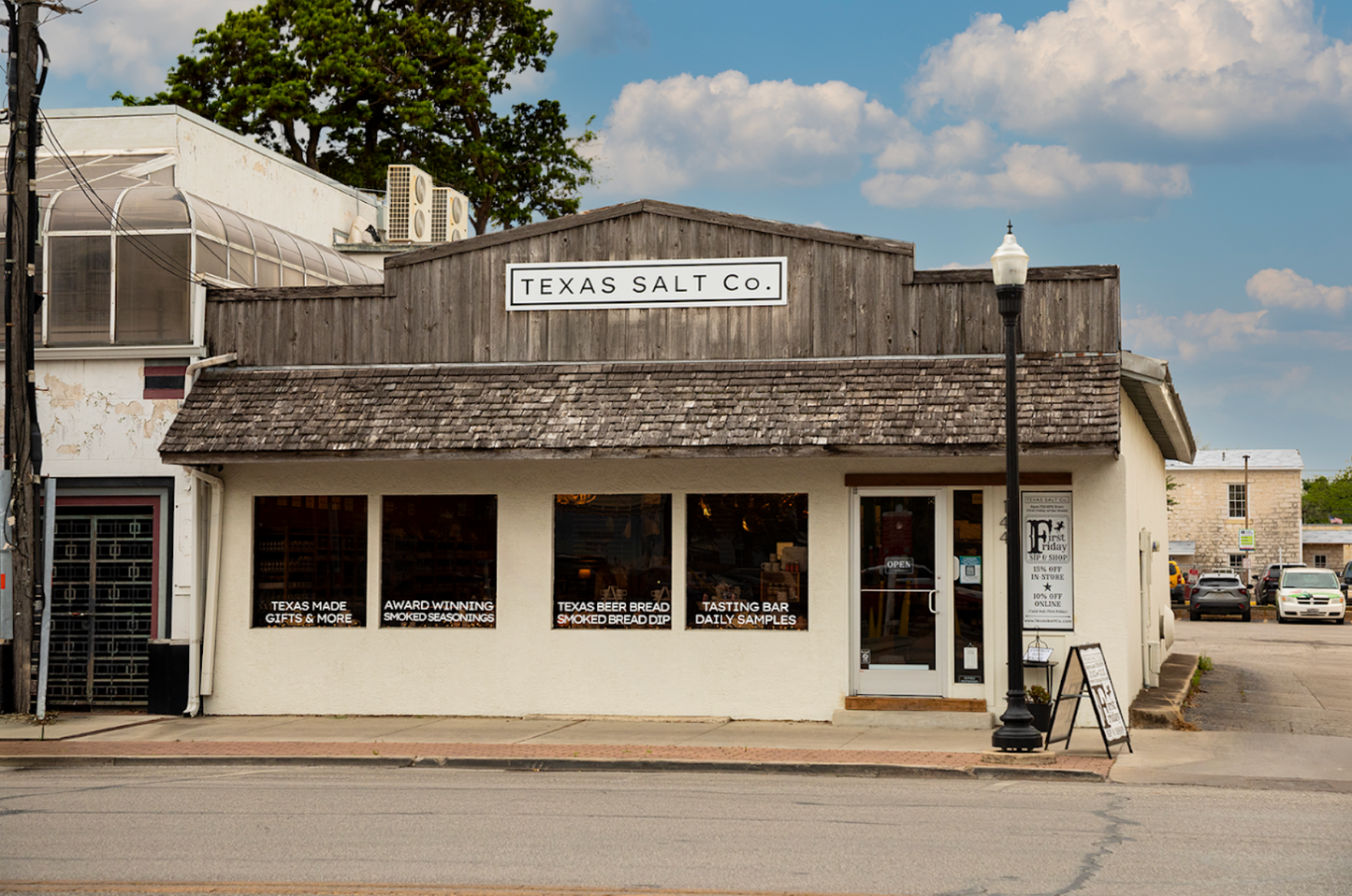 Salt & Stories: The Tasting Table